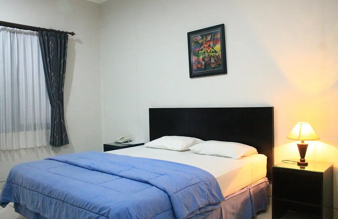 Carica Homestay Surabaya-1